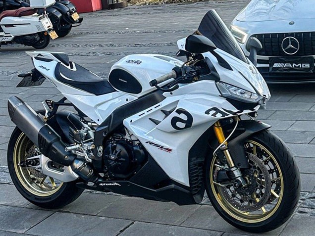 Carenados Moto Aprilia RSV4 1100 2021-2024 - Blanco Negro